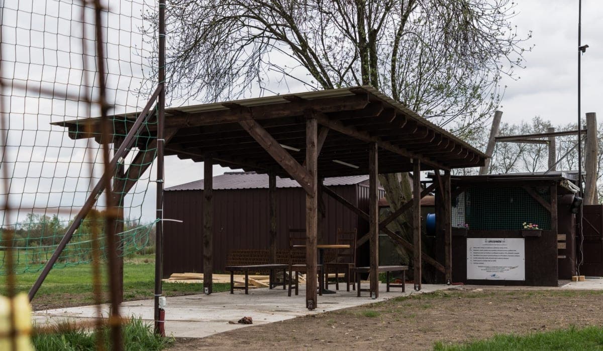 Nový montážní přístřešek